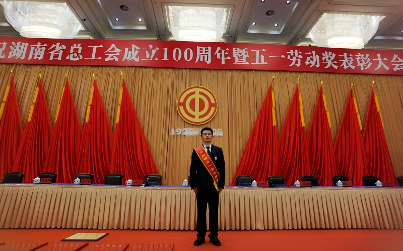 封面.jpg